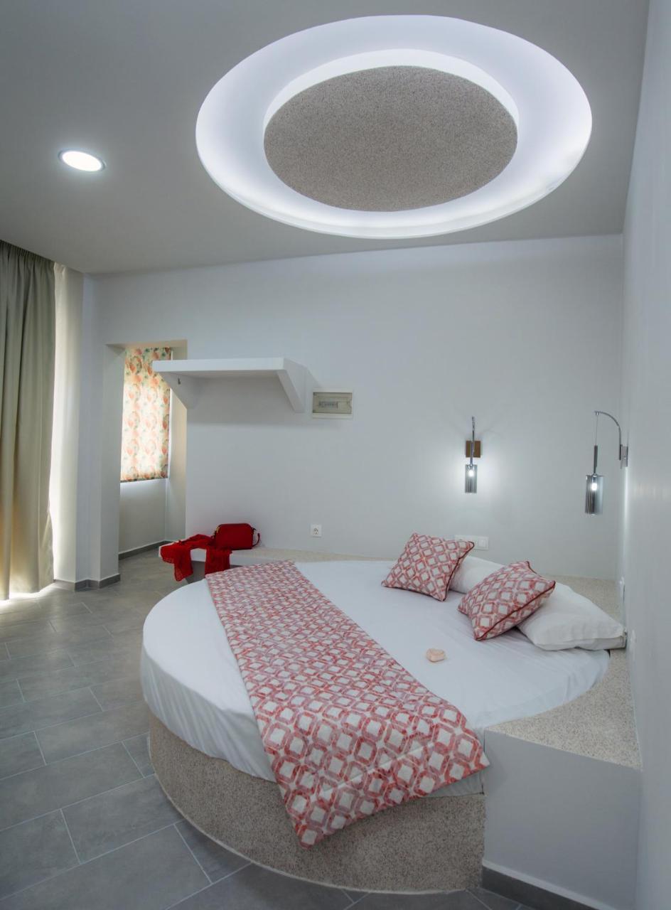 Villa Oasis Limenaria  Exteriör bild